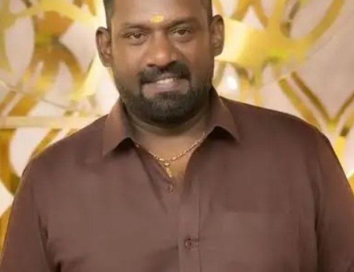 *உடல் நலக்குறைவால் சிகிச்சை பெற்று வந்த காமெடி நடிகர் ரோபோ சங்கர் காலமானார்*