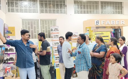திருச்சி பீமநகர் பிஸ்மி எலக்ட்ரானிக்ஸ் அண்ட் அப்ளையன்ஸ் நிறுவனத்தில் தீபாவளியை முன்னிட்டு சிறப்பு காம்போ ஆபர் அறிமுகம் : உரிமையாளர் நிஜாமுதீன் தகவல்