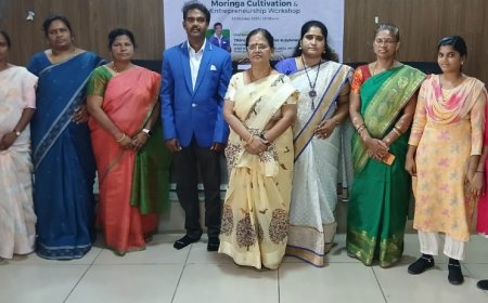 திருச்சி இந்திரா கணேசன் கல்விக் குழுமத்தில் “பச்சை பொன் முருங்கை விளைச்சல் மற்றும் தொழில் முனைவு” என்ற தலைப்பில் பயிற்சி பட்டறை