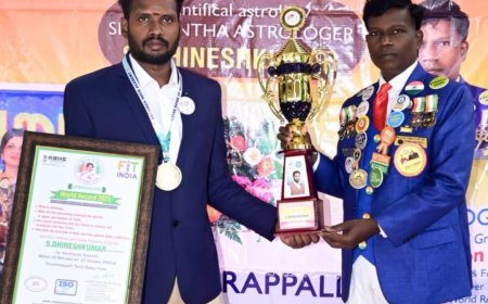 திருச்சி ஜோதிடவியல் நிபுணர் தினேஷ் குமார் புதிய உலக சாதனை : கின்னஸ் உலக சாதனையாளர் ஜெட்லி வாழ்த்து