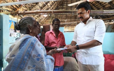 திருவறும்பூரில்  மழையால் பாதிக்கப்பட்டவர்களுக்கு நிதி உதவி : அமைச்சர் அன்பில் மகேஷ் பொய்யாமொழி வழங்கினார்