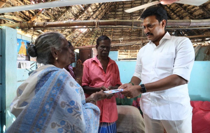 திருவறும்பூரில்  மழையால் பாதிக்கப்பட்டவர்களுக்கு நிதி உதவி : அமைச்சர் அன்பில் மகேஷ் பொய்யாமொழி வழங்கினார்