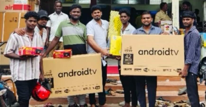 திருச்சி பீமநகர் பிஸ்மி எலக்ட்ரானிக்ஸ் அண்ட் அப்ளையன்ஸ் நிறுவனத்தில் தீபாவளியை முன்னிட்டு வழங்கப்பட்ட சிறப்பு காம்போ ஆபர் வாடிக்கையாளர்களின் கோரிக்கையை ஏற்று மேலும் சில நாட்களுக்கு நீடிப்பு  : உரிமையாளர் நிஜாமுதீன் தகவல்