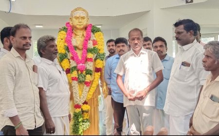 தியாகராஜ பாகவதர் நினைவு நாள் : தமிழ்நாடு விஸ்வகர்மா கைவினைஞர்கள் சங்கத்தினர் மரியாதை