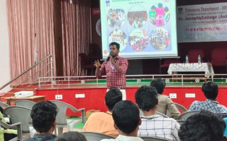 கல்லூரி மாணாக்கர்களுக்கான சமூகப்பணியில் கல்வி விழிப்புணர்வு செயல்பாட்டு கருத்தரங்கு