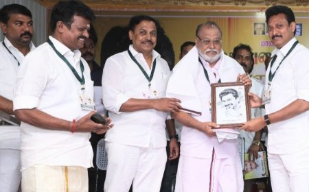 துணை முதல்வர் உதயாநிதி பிறந்தநாளை முன்னிட்டு திருச்சி தெற்கு மாவட்டம் மற்றும் திருச்சி கிழக்கு மாநகர அயலக அணிகளின் சார்பாக பட்டதாரிகள் வெளிநாட்டுப் பணிகளுக்கு செல்வதற்கான பயிற்சி முகாம் : அமைச்சர் அன்பில் மகேஷ் பொய்யாமொழி பங்கேற்பு
