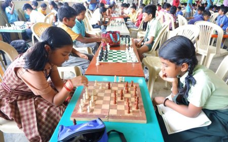 திருச்சி அமிர்த வித்யாலயம் பள்ளியில் மாவட்ட அளவிலான விளையாட்டுப் போட்டிகள்