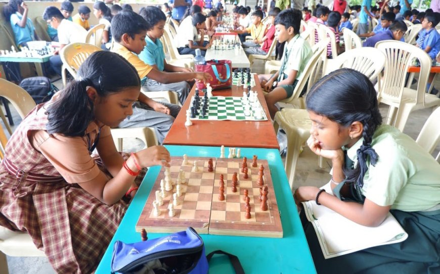 திருச்சி அமிர்த வித்யாலயம் பள்ளியில் மாவட்ட அளவிலான விளையாட்டுப் போட்டிகள்
