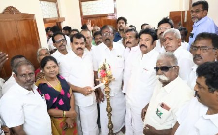 திருச்சி அ.தி.மு.க. மாநகர் மாவட்ட புதிய அலுவலகம் திறப்பு : நிர்வாகிகள் ஏராளமானோர் கலந்து கொண்டனர்