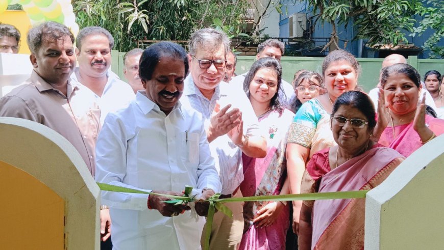 திருச்சி தில்லைநகர் பகுதியில்  ப்ளூம்ஸ் ஃப்ரீ ஸ்கூல் திறப்பு விழா : மேயர் அன்பழகன் திறந்து வைத்தார்