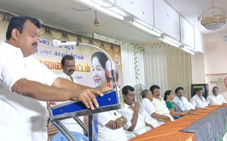 திருச்சி அதிமுக மாநகர் மாவட்ட செயலாளர் ஆவின் கார்த்திகேயன் தலைமையில் பாலக்கரை பகுதி ஆலோசனை கூட்டம்