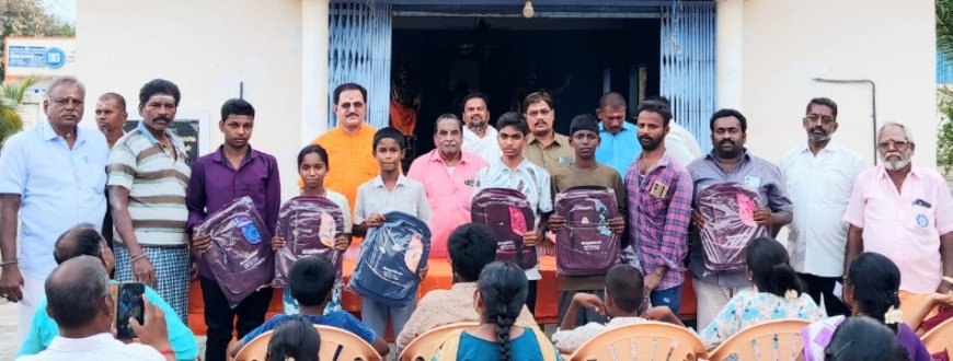 அகில பாரத ஐயப்ப சேவா சங்கம் திருச்சி மாவட்ட யூனியன் சார்பாக திருச்சி துறையூர் பகுதியில் உள்ள பள்ளி மாணவ, மாணவிகளுக்கு உபகரணங்கள் வழங்கல்