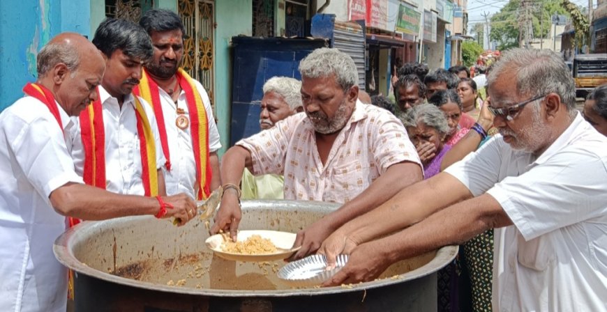 திருச்சியில் தமிழக முதல்வர் பிறந்த நாளையொட்டி செயல் திட்ட அலுவலகம் திறப்பு மற்றும் அன்னதான நிகழ்ச்சி : மாவட்ட செயலாளர் குடமுருட்டி கரிகாலன் கலந்து கொண்டு தொடங்கி வைத்தார்