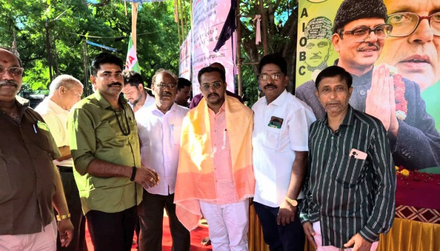 முன்னாள் பிரதமர் மண்டல் கமிஷன் தலைவர் வி பி சிங் அவர்களின் 95 ஆம் பிறந்தநாள் விழா : பொன்மலை பணிமனை கோட்டம் சார்பாக கொண்டாட்டம்