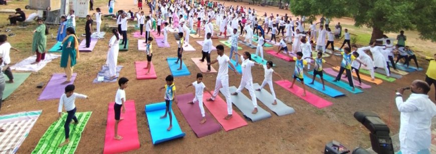 திருச்சி அண்ணா விளையாட்டு அரங்கில் சர்வ தேச யோக தின விழா