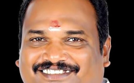 திருச்சி மாநகர அதிமுக கருமண்டபம் பகுதி செயலாளர் சுரேந்தர் தவெகவில் இணைந்தார்