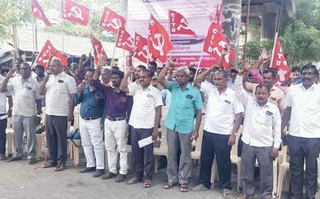 கேங்மேன்களை கள உதவியாளராக நியமிக்கக் கோரி சி.ஐ.டி.யு. மின் ஊழியர் மத்திய அமைப்பு பெருந்திரள் ஆர்ப்பாட்டம்