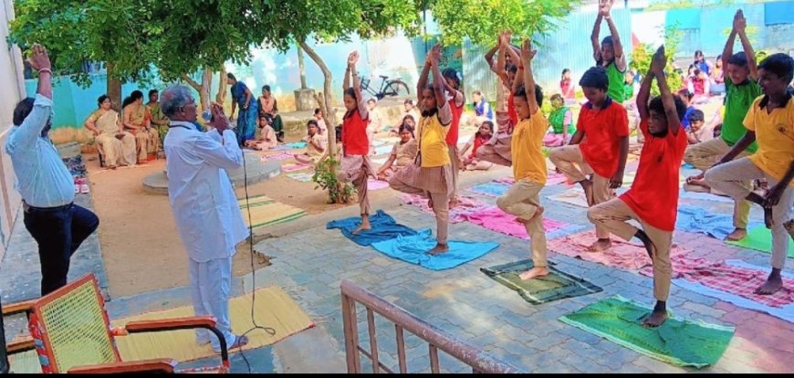 திருச்சி மாவட்டம் இனாம் பெரிய நாயகி சத்திரம் அரசு உயர்நிலைப்பள்ளியில்  உலக யோகா தினம் அனுசரிப்பு