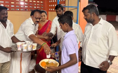 நிரந்தர முதலமைச்சராக ஜோசப் விஜய் இருக்க வேண்டி  பச்சைநாச்சி அம்மன் கோவில் சிறப்பு வழிபாடு : விஜய் மக்கள் இயக்க முன்னாள் மாவட்டம்  தலைவர் ஆர்.கே.ராஜா ஏற்பாடு