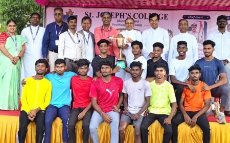திருச்சி செயின்ட் ஜோசப் கல்லூரியின் 183 வது விளையாட்டு விழா : பொருளியல்துறை சாம்பியன்ஷிப் கோப்பையைக் கைப்பற்றியது