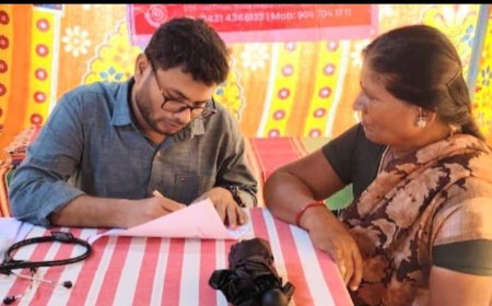 திருச்சி பிஷப் ஹீபர் கல்லூரி சமூகப் பணித்துறை மாணவர்கள் சார்பாக கிராமிய முகாம்