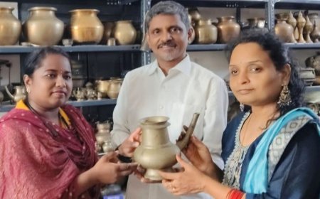 தமிழர் கலாச்சாரத்தை எடுத்துரைக்கும் வகையில் இல்லத்திலேயே புழங்கு பொருட்கள் காட்சியத்தை அமைத்துள்ள குடும்பத்தினர் : காட்சியகத்தை  பார்வையிட்ட இந்திரா கணேசன் லயன்ஸ் சங்கத்தினர்